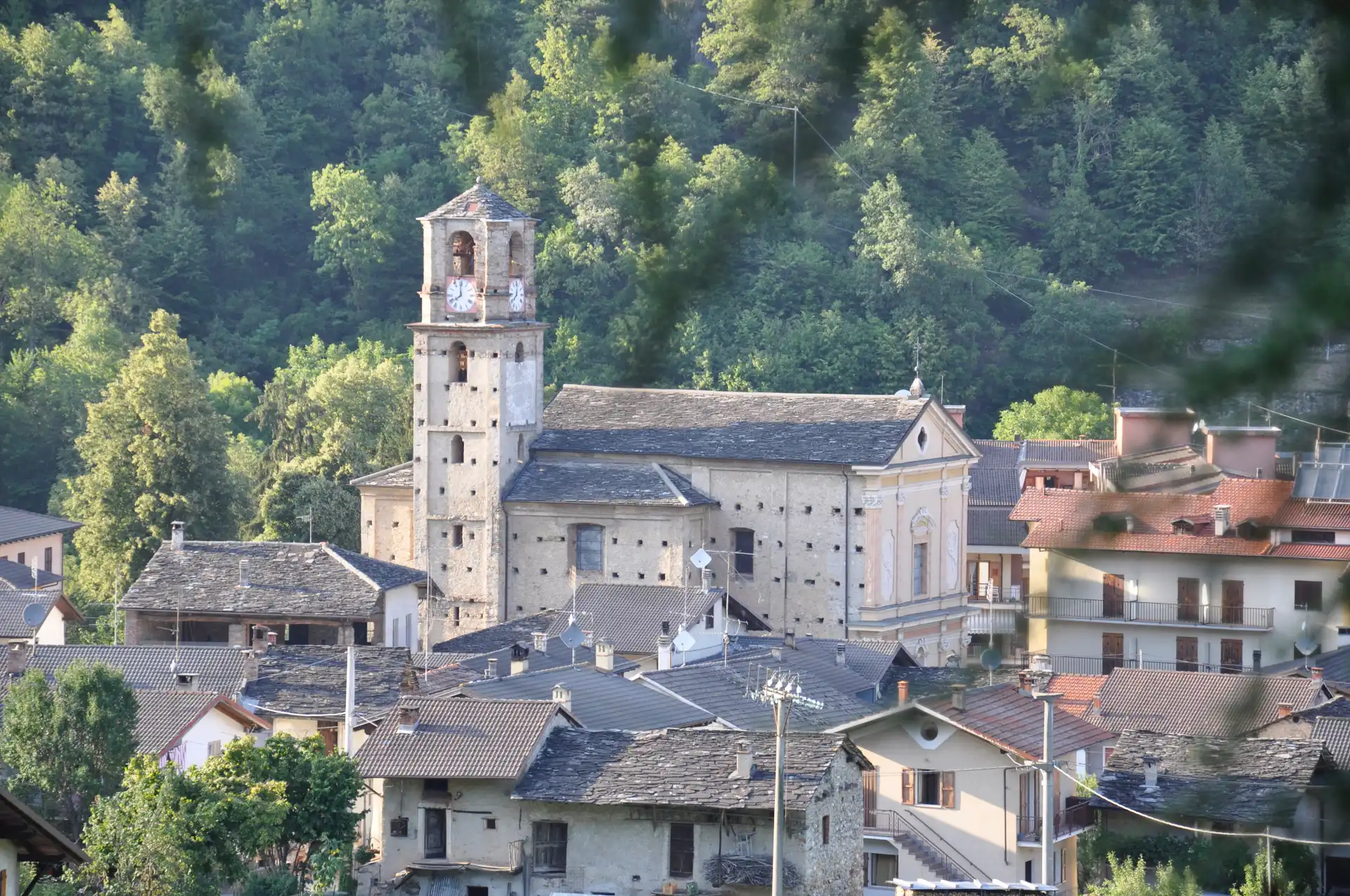 Quattro passi in montagna - Passeggiata nel sentiero del Sarvanot, Monterosso Grana (CN), Valle Grana