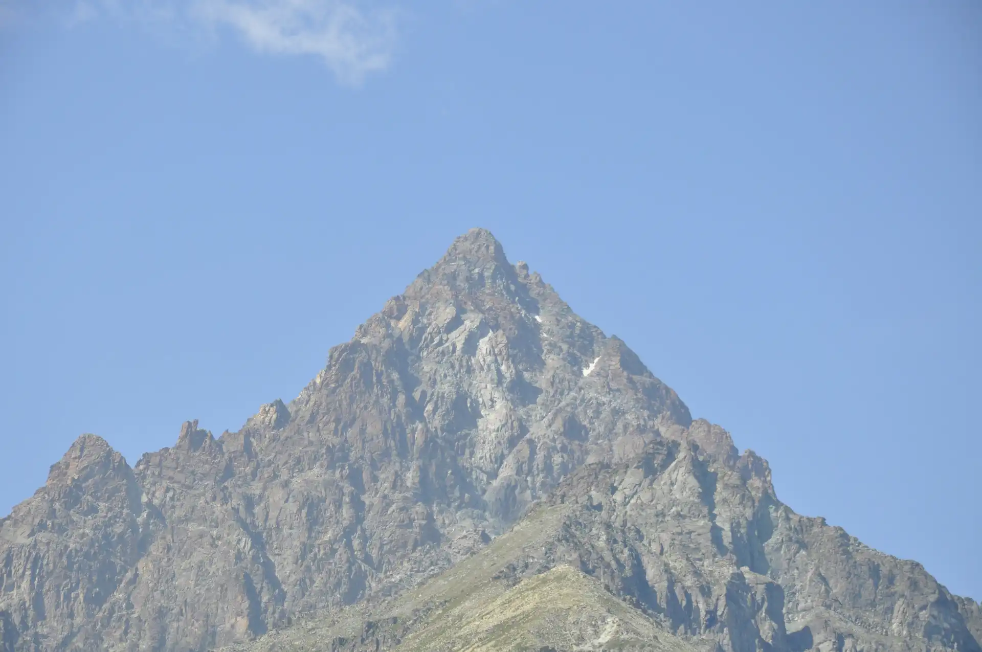 Quattro passi in montagna - Salita al Monte Tivoli da Crissolo, valle Po