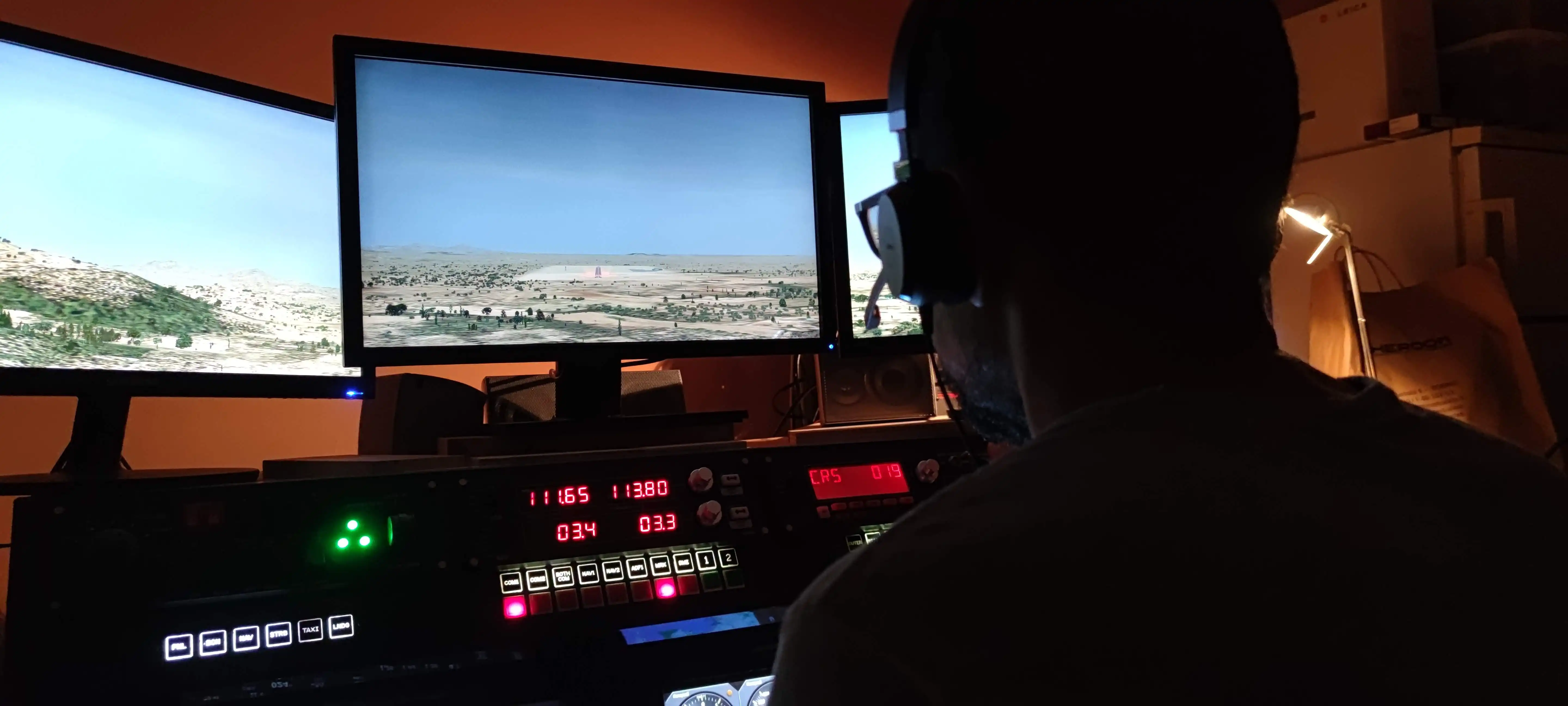 Landing at Alghero Fertilia LIEA, Online on IVAO