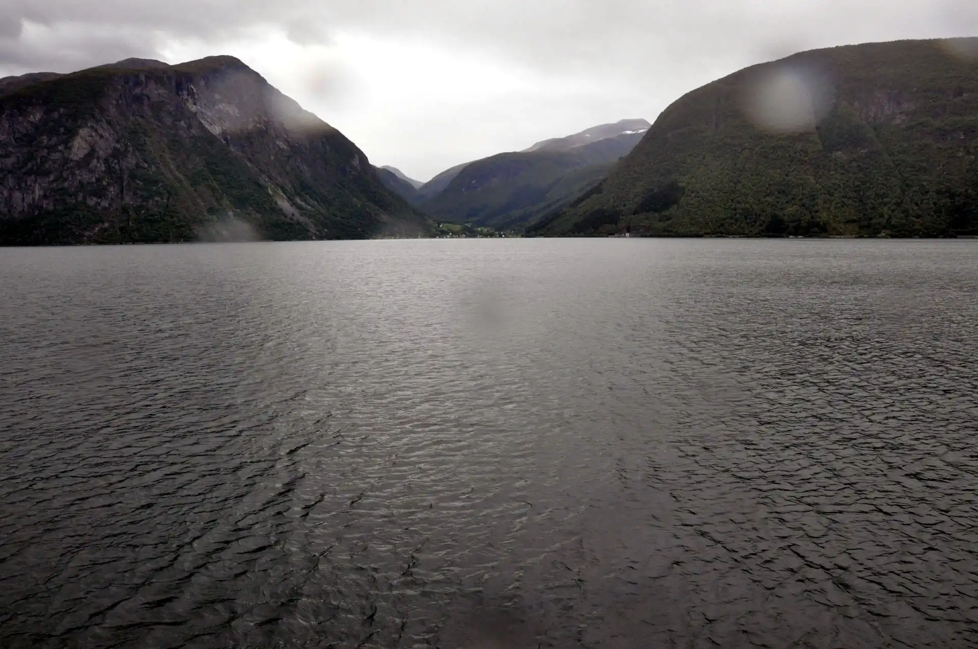 Norvegia 2024 - Giorno 4 - Da ALESUND a UTVIK, passando per il magnifico fiordo di GEIRANGER