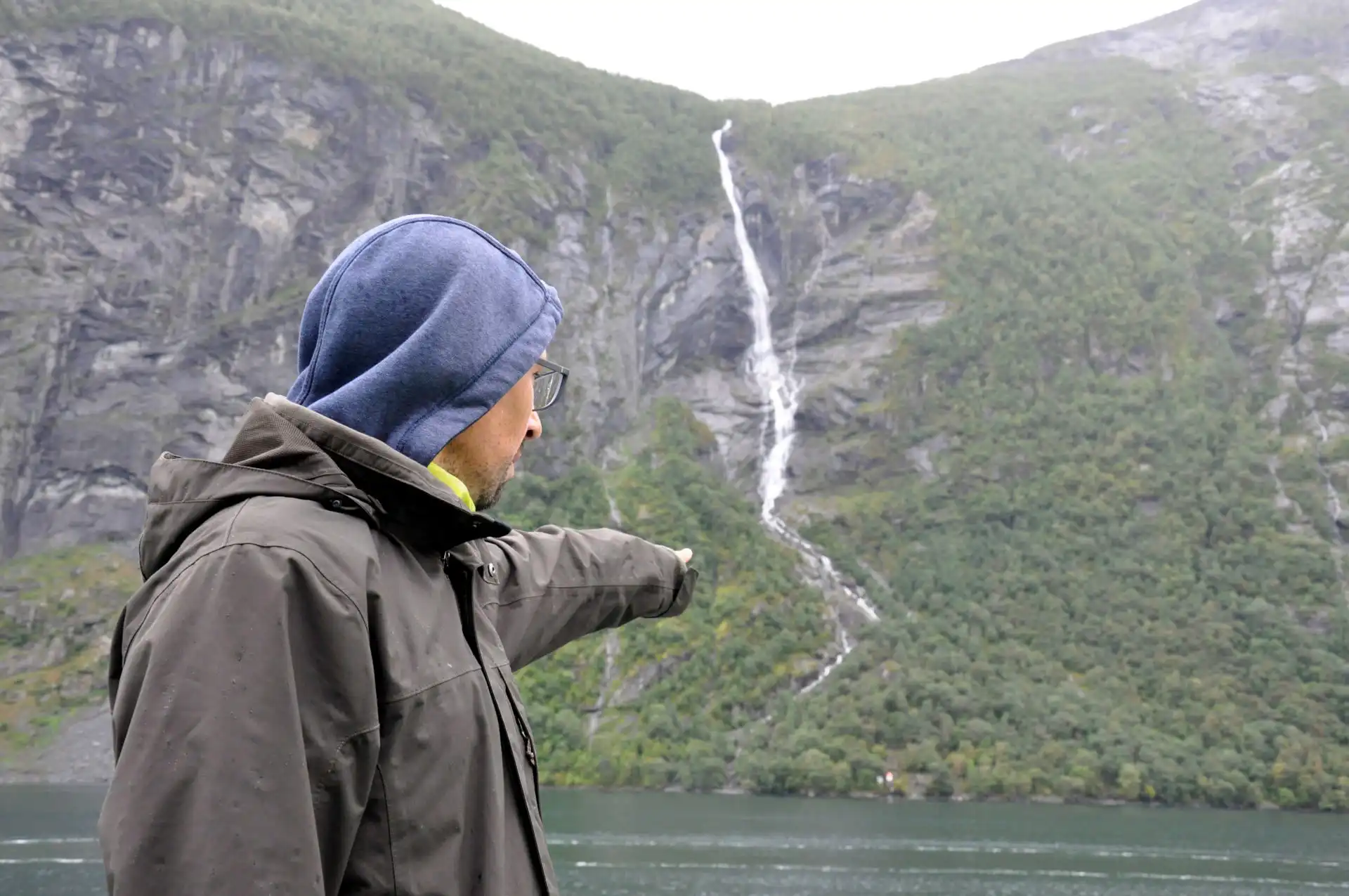 Norvegia 2024 - Giorno 4 - Da ALESUND a UTVIK, passando per il magnifico fiordo di GEIRANGER