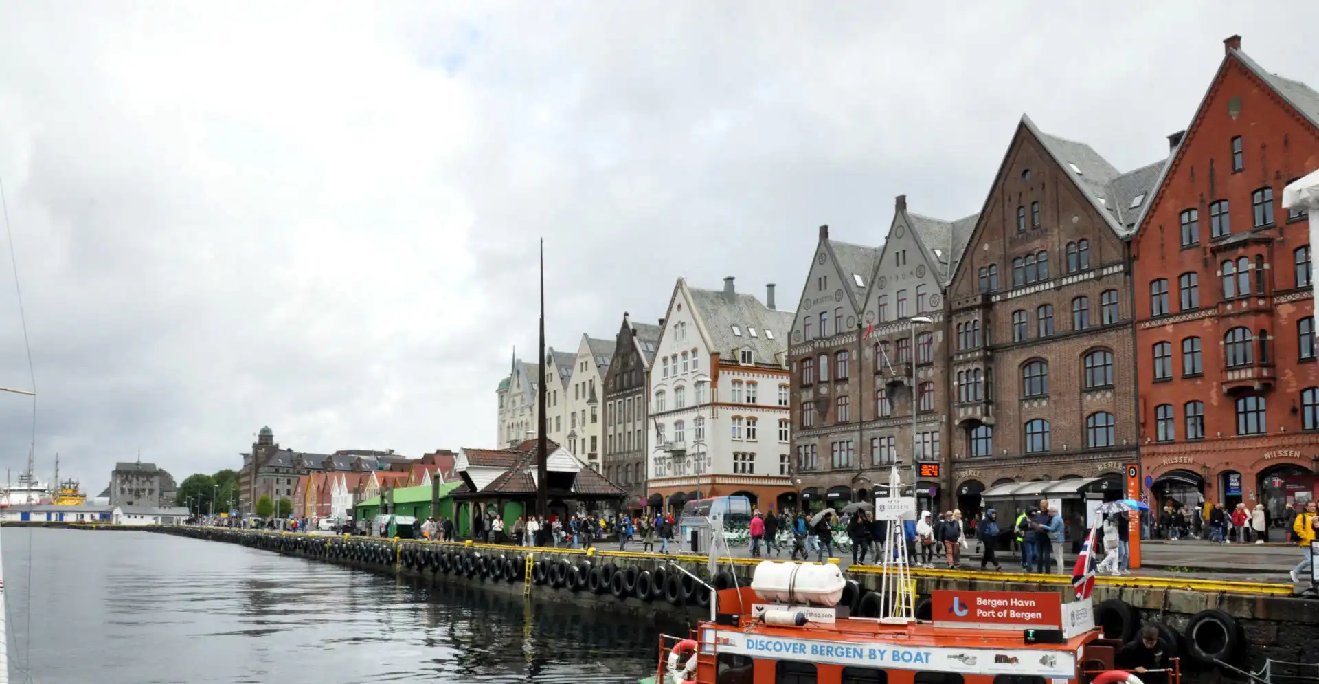 Norvegia 2024 - Giorno 6 - Il racconto - BERGEN, mercato del pesce e crociera sui fiordi