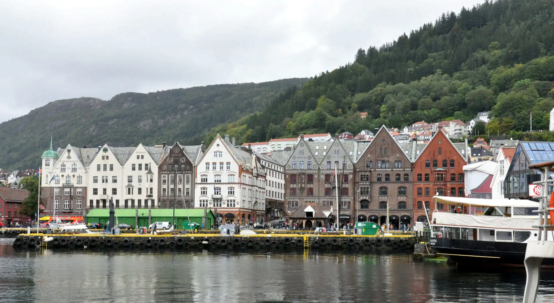 Norvegia 2024 - Giorno 6 - Il racconto - BERGEN, mercato del pesce e crociera sui fiordi