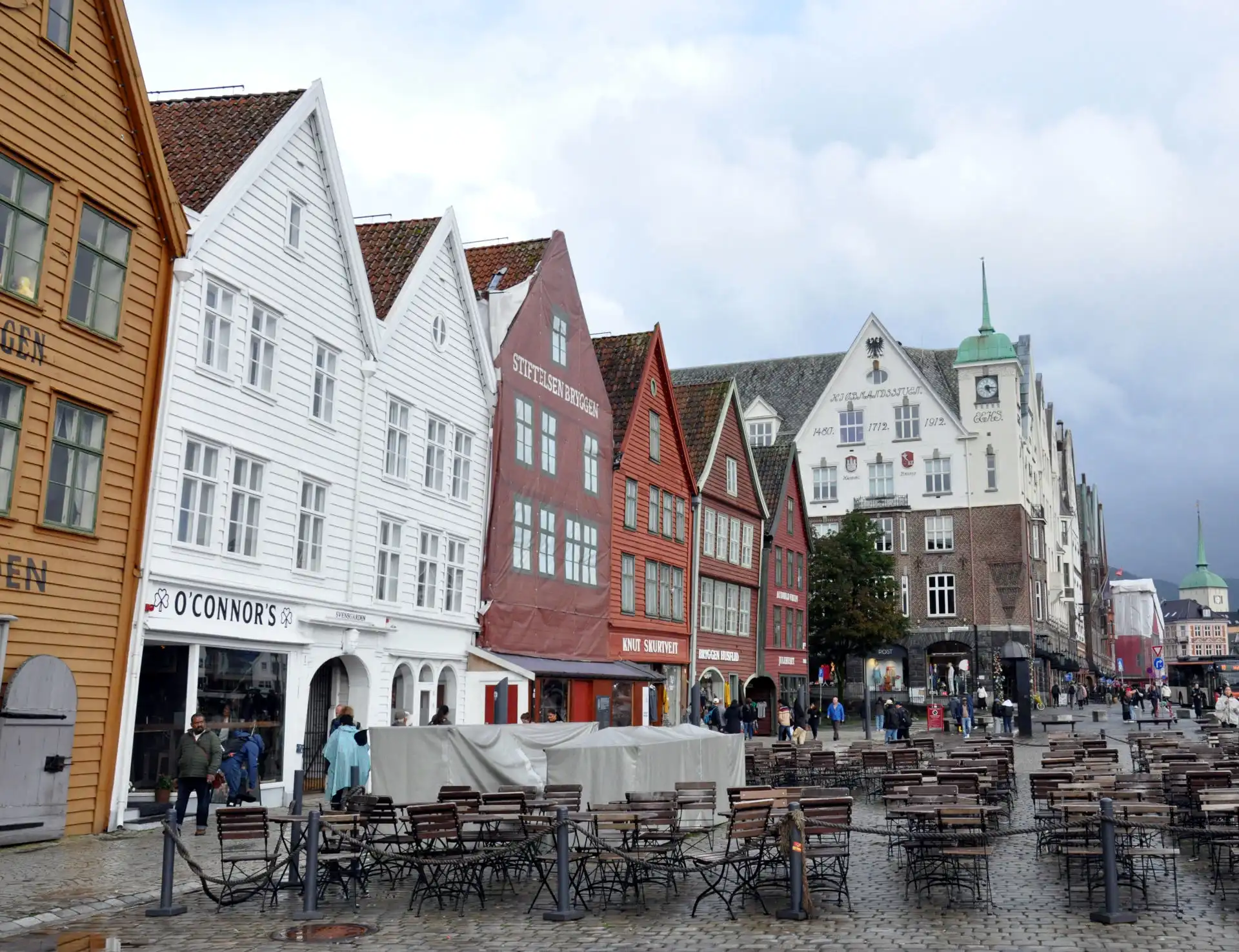 Norvegia 2024 - Giorno 6 - Il racconto - BERGEN, mercato del pesce e crociera sui fiordi