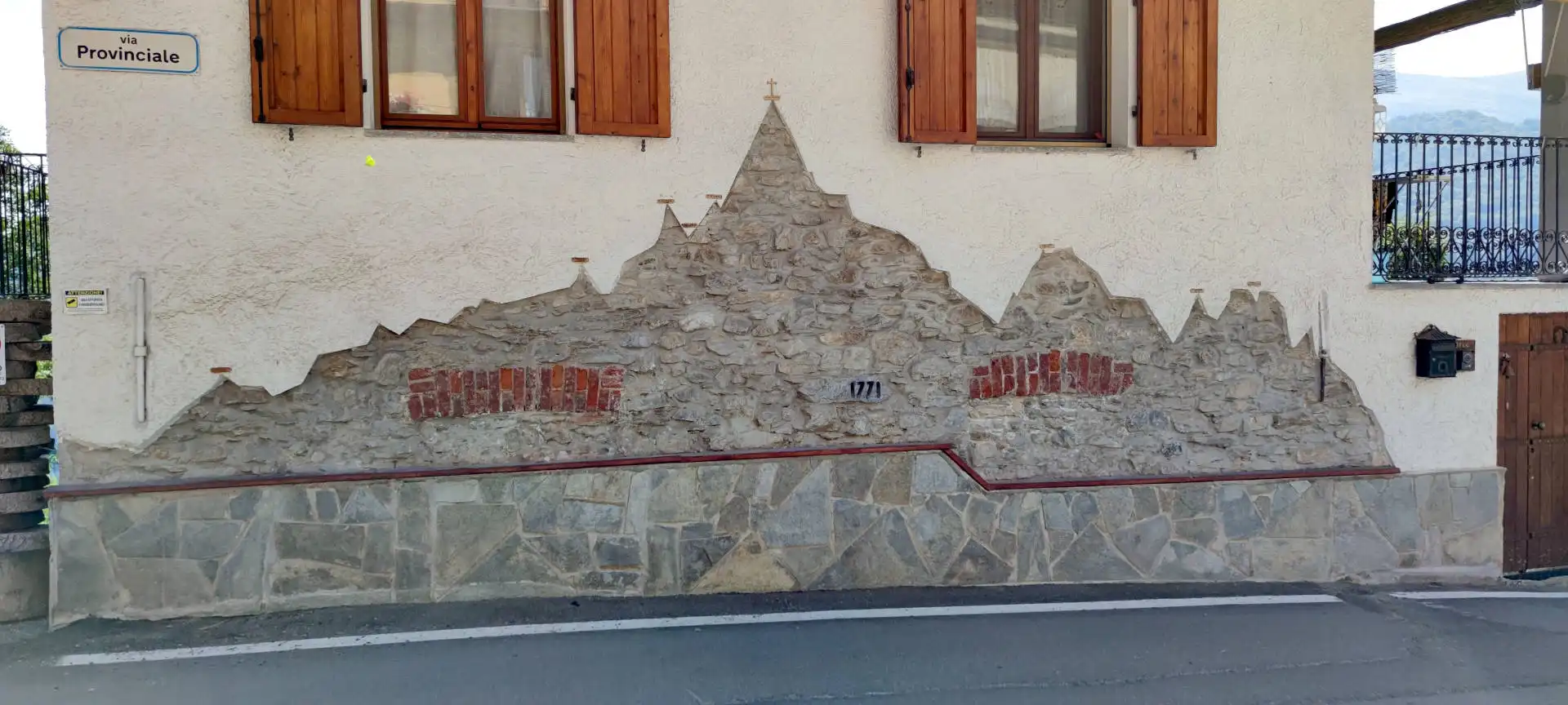 Quattro passi in montagna - Estate 2025 - Panchina Gigante e Borgo di Oncino, Crissolo - Valle PO - Il racconto