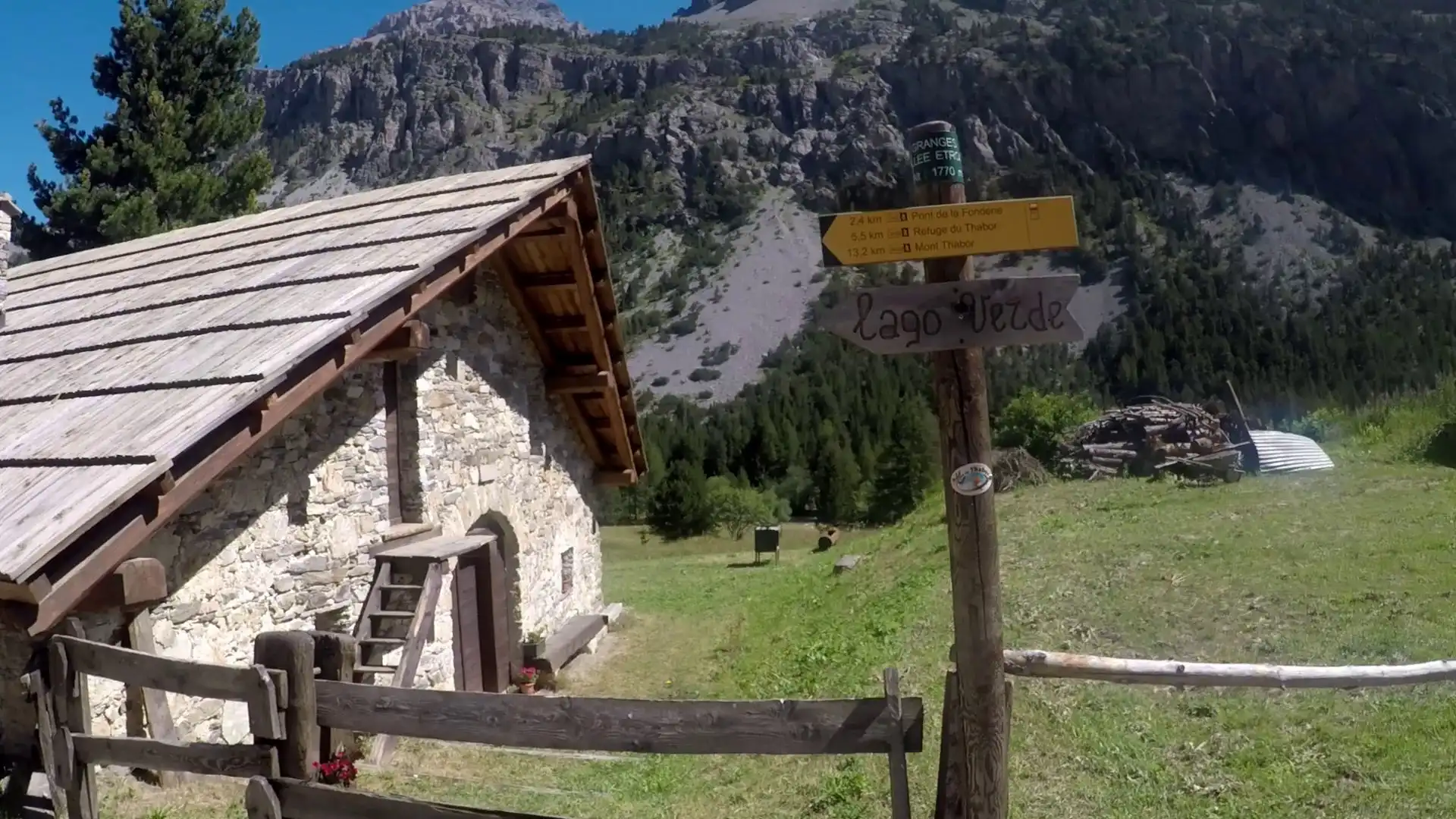 Quattro passi in montagna - Valle Stretta - Gita al Lago Verde