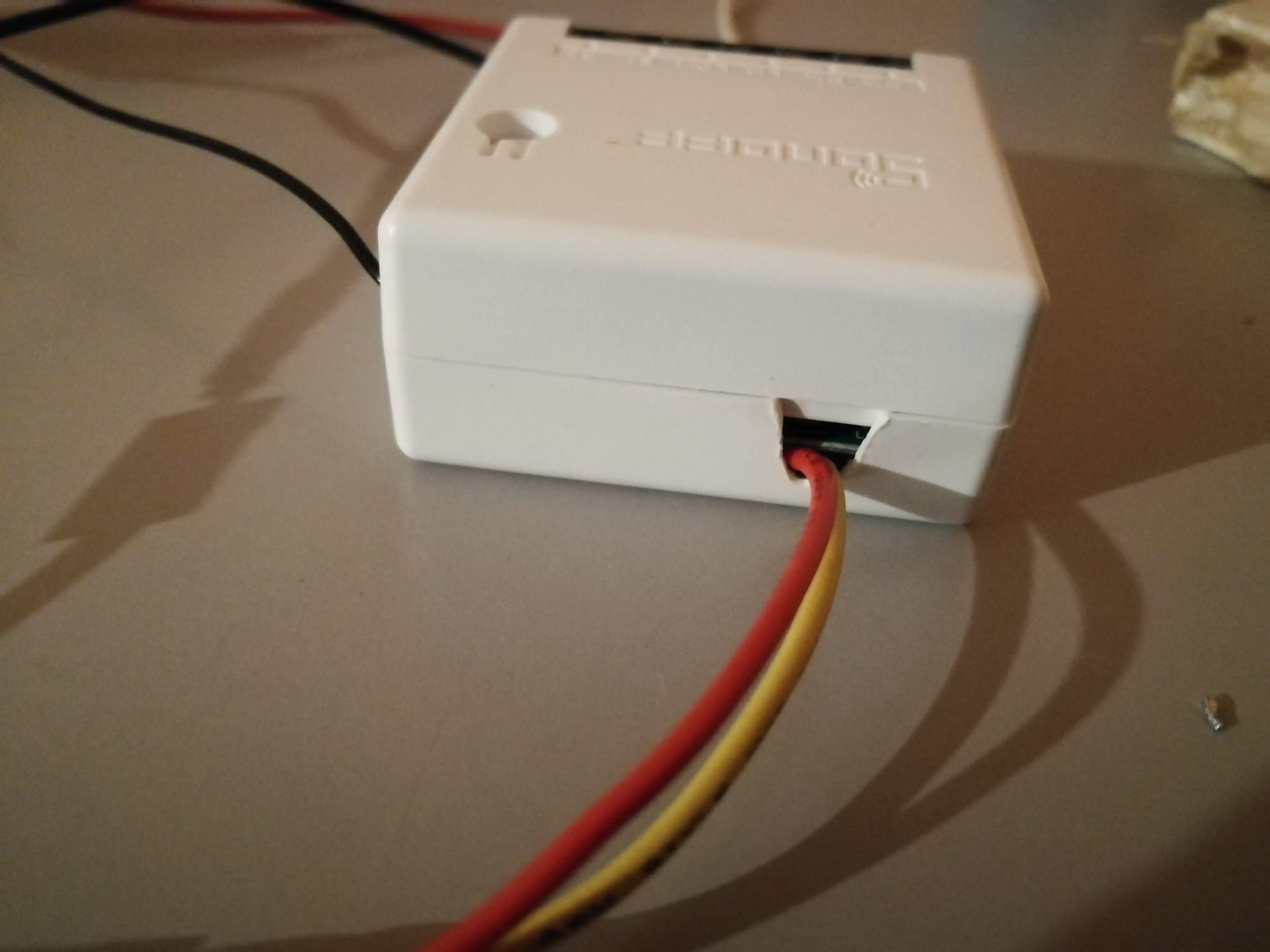 Home Automation System - Temperature sensor with SONOFF mini - Hardware connection